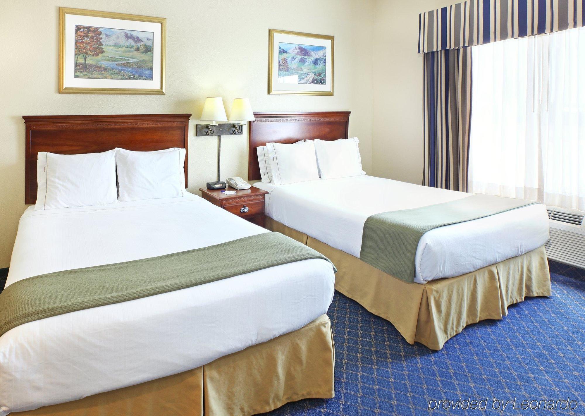Holiday Inn Express Hotels & Suites Mountain Home By Ihg חדר תמונה