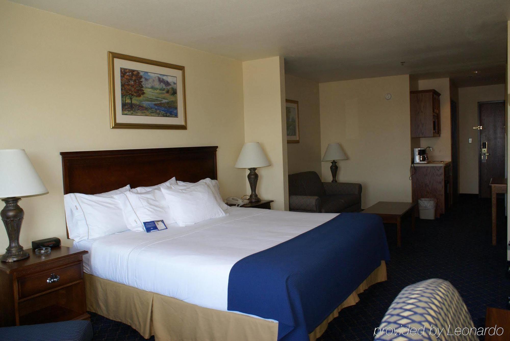 Holiday Inn Express Hotels & Suites Mountain Home By Ihg חדר תמונה